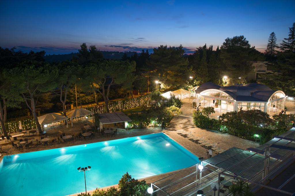 Hotel Sierra Silvana Selva Di Fasano Exterior photo